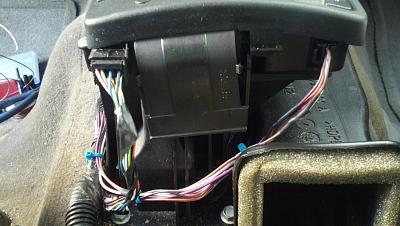 Click image for larger version. 

Name:	Transfercase Selector Switch Wiring Routing 1.jpg 
Views:	170 
Size:	97.7 KB 
ID:	1264