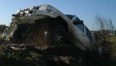 Click image for larger version. 

Name:	Jeep Track 230II.jpg 
Views:	218 
Size:	69.9 KB 
ID:	166