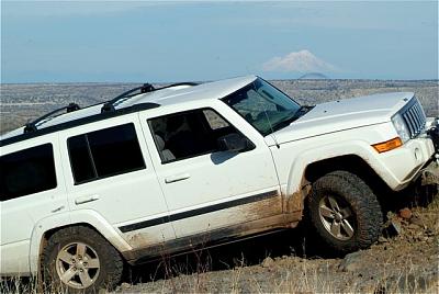 Click image for larger version. 

Name:	jeep9 (640x428).jpg 
Views:	151 
Size:	61.1 KB 
ID:	483