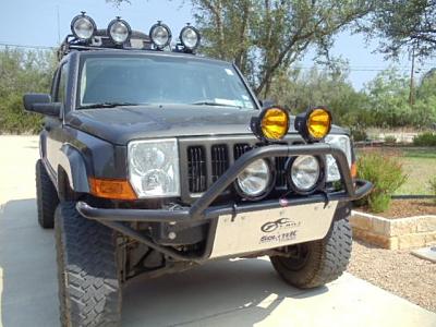 Click image for larger version. 

Name:	jeep lights 002.jpg 
Views:	193 
Size:	51.2 KB 
ID:	706